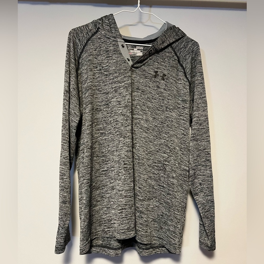 3/$14 UNDER ARMOUR Men’s Sweater